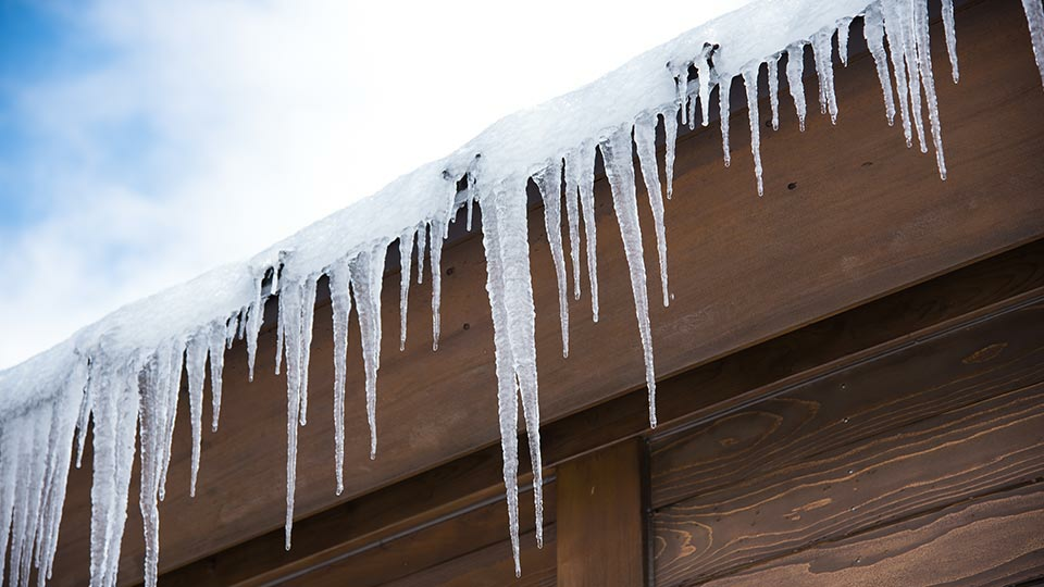 Sú ľadové hrádze škodlivé pre váš dom? 
